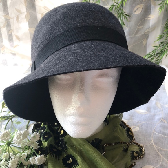 J JILL Gray 100% Wool Hat with black ribbon accent - Picture 2 of 16